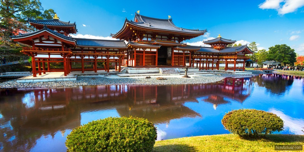 Byodo-in Temple. Kyoto
