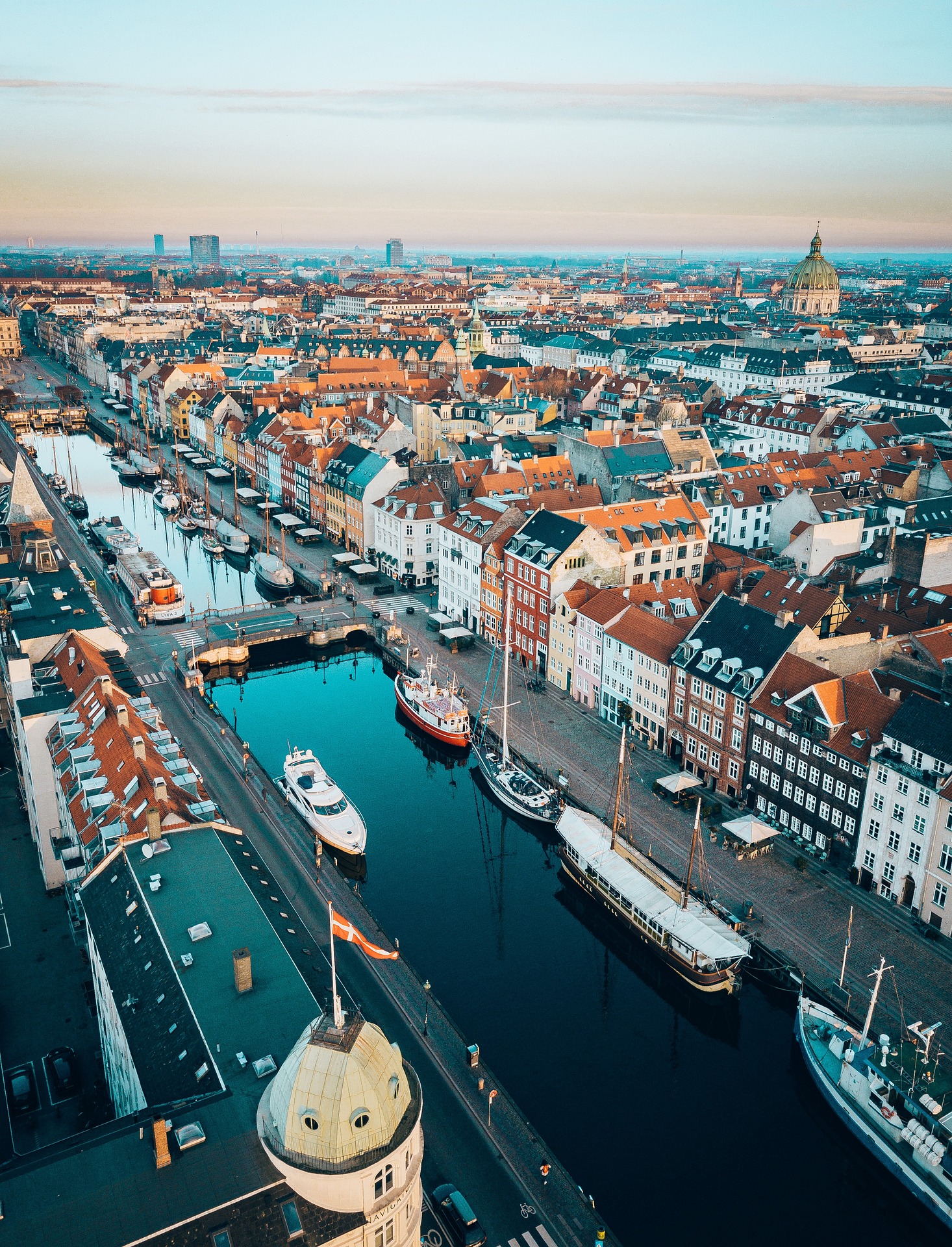 Recorrido turístico por la Ciudad de Copenhague