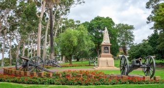 A statue of Queen Victoria in Kings Park and Botanical Gardens i