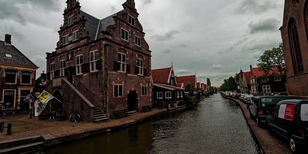 De Rijp - Kleine Dam - View ENE on Waag & Stadhuis (Town Hall & Weighing House) 1630 by Jan Adriaanszoon Leeghwater