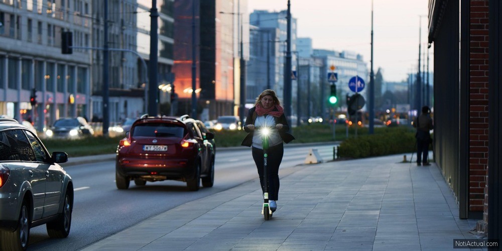 Por dónde deben circular los patinetes eléctricos