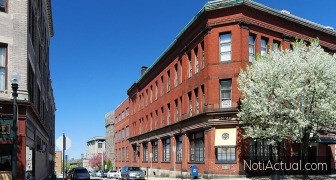 Fall River es una ciudad del condado de Bristol, Massachusetts