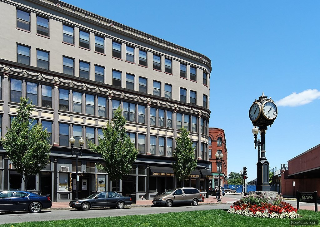 Lynn Central Square