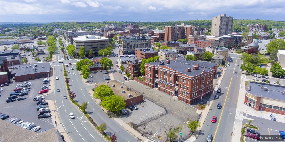 Oportunidades de Empleo en Malden, Massachusetts