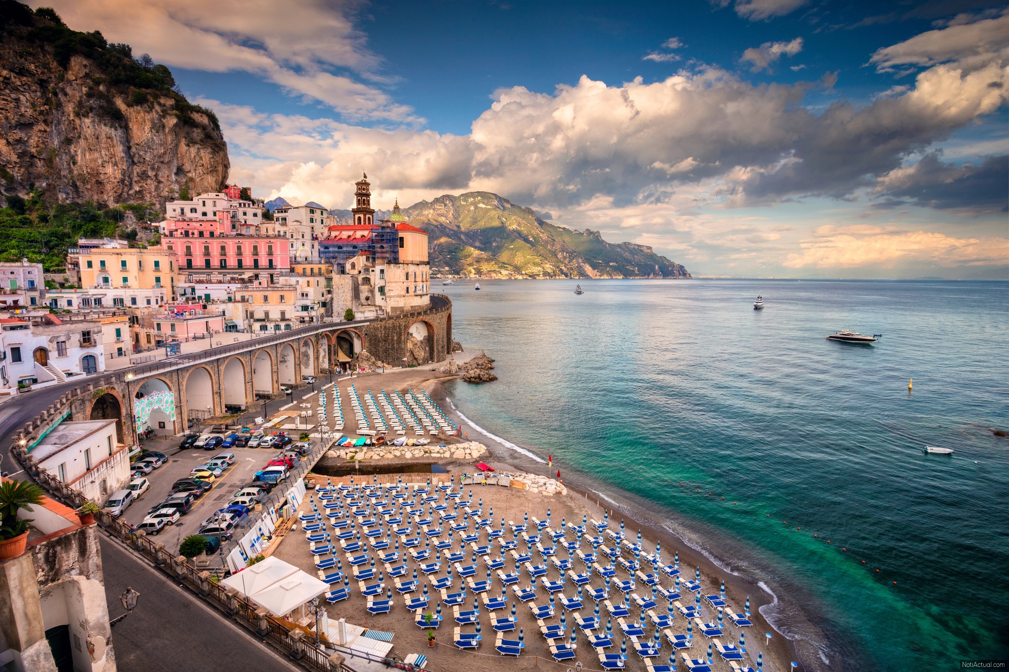 Atrani El Corazón Escondido de la Costa Amalfitana _Playa