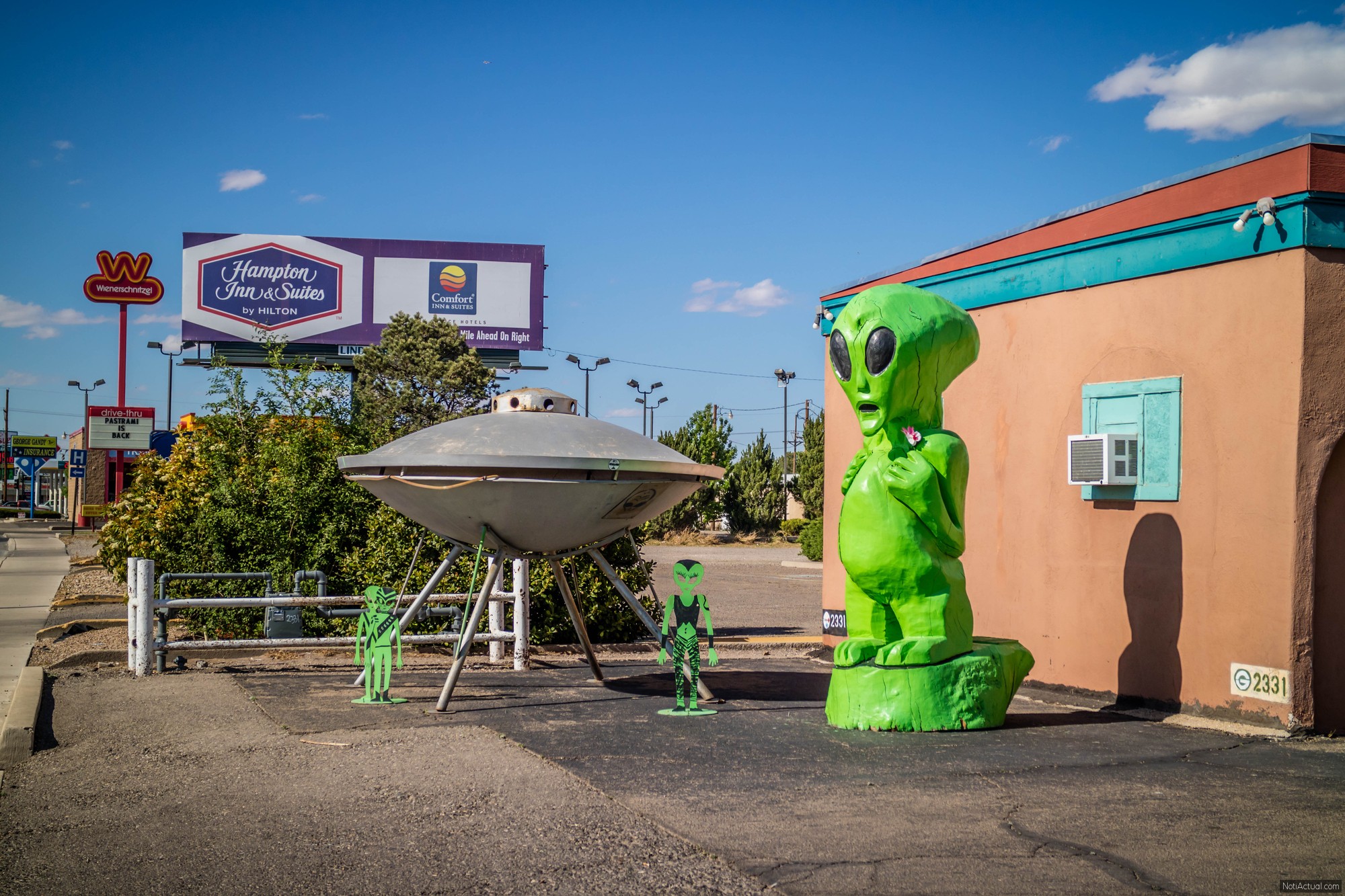 Roswell, NM, USA: A life size green UFO model just outside the town