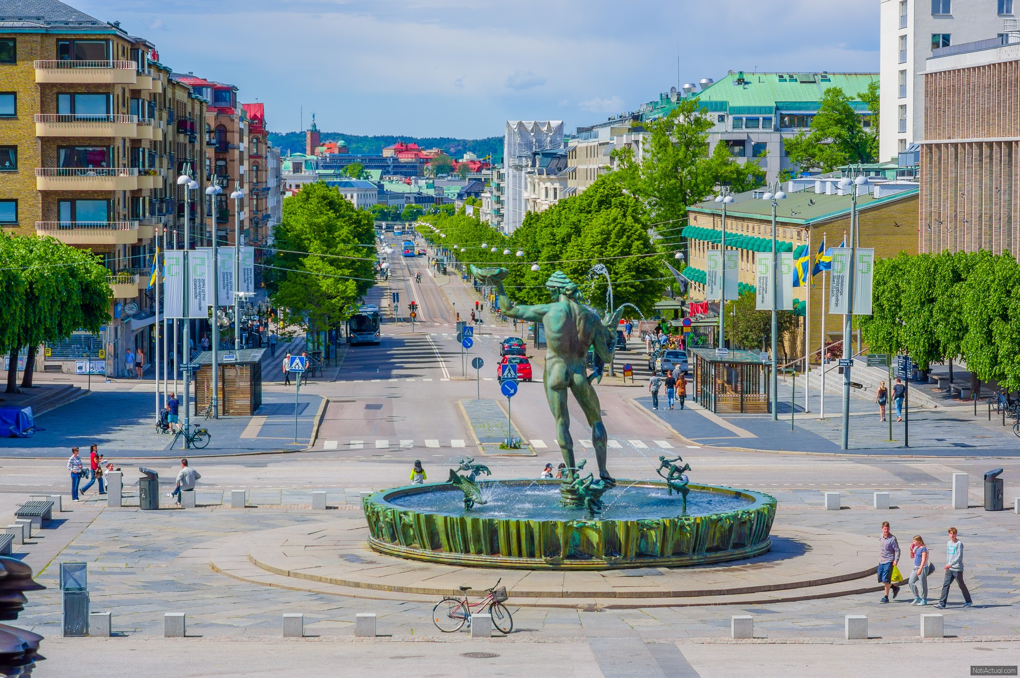 GOTHENBURG, SWEDEN Poseidon Statue in Gotaplatsen, Gothenburg city downtown