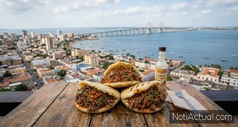 Arepas Zulianas Rellenas de Carne Esmechada y Queso de Mano